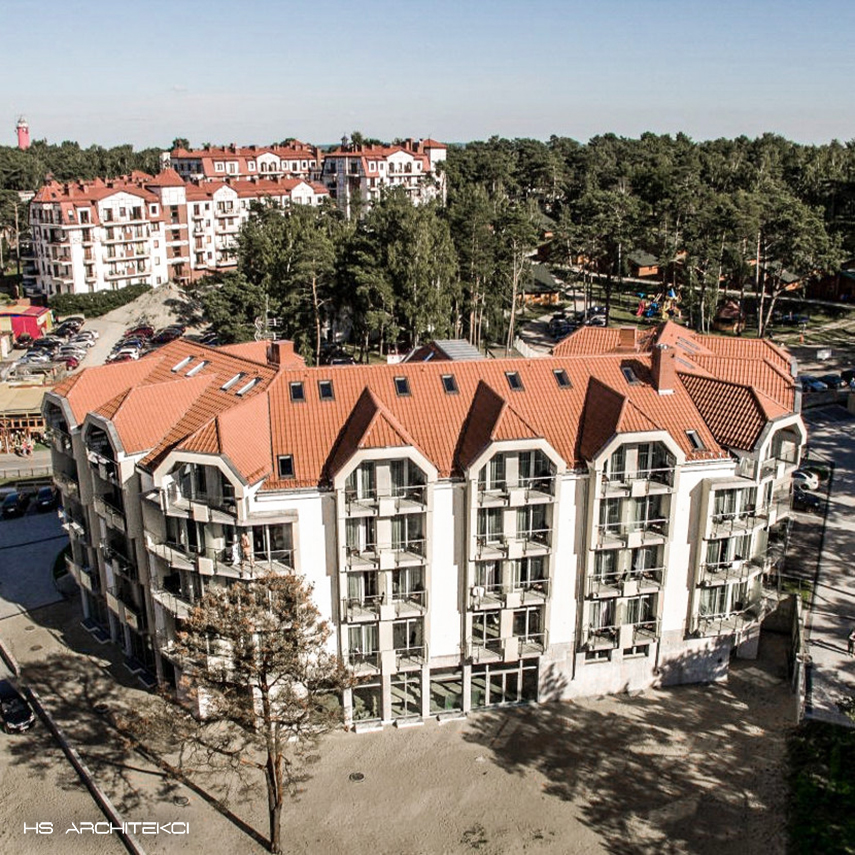 WHITE HOTEL <br />KRYNICA MORSKA <br />UL. KORCZAKA-2